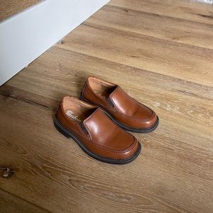 Boys 10.5 Genuine Leather Cognac dress shoes